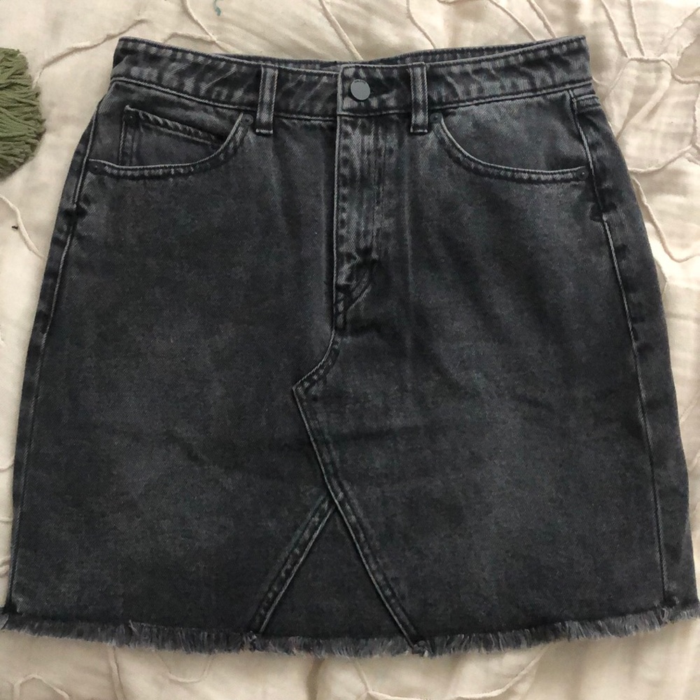 Volcom skirt